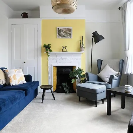 Contemporary 2 Bedroom Flat In Lewes Exterior photo
