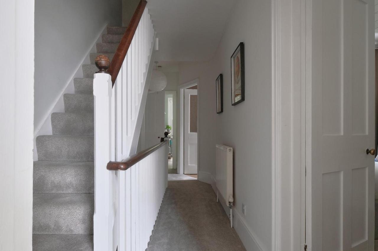 Apartment Contemporary 2 Bedroom Flat In Lewes